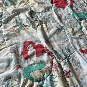 Vintage Disneys The little mermaid twin size comforter 1989